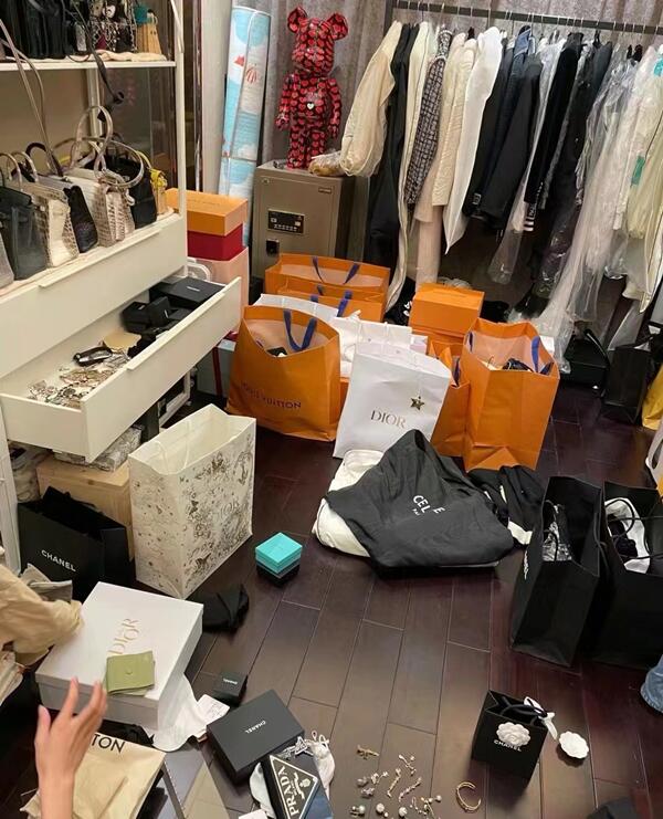 顺河区回收顶奢鞋服